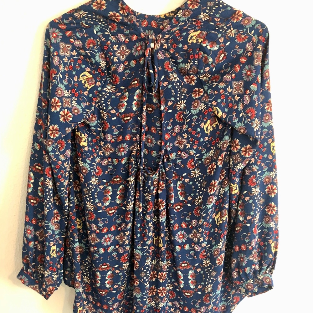 H&M Size Small Floral Tunic.